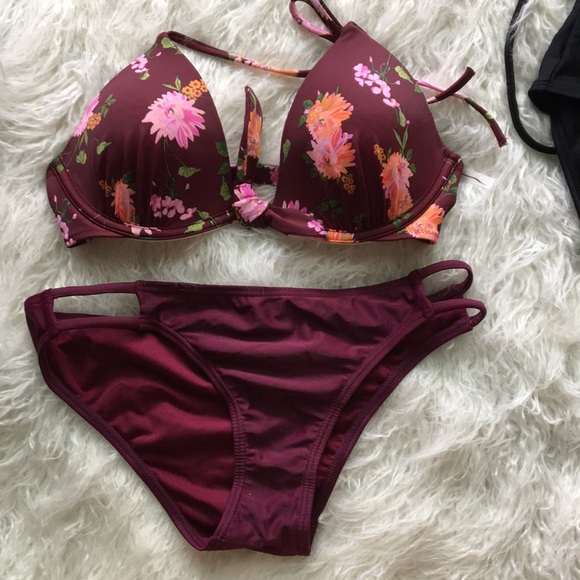 Shade & Shore | Women’s Bikini Swim Bundle - Picture 10 of 16